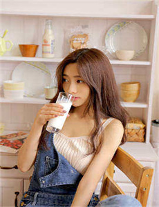 《全裸世界-天堂中文地址》