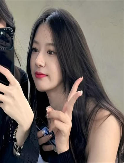 奇幻片技术揭秘：《梨梨恋知舟偏偏爱上你》的创作历程与幕后故事 ——深入探索奇幻片的艺术世界